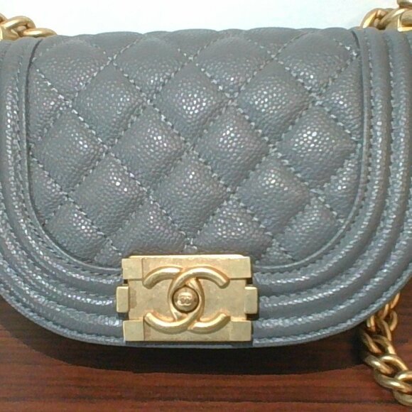 Chanel Caviar Quilted Small Boy Messenger Bag Dark Grey - Picture 1 of 7